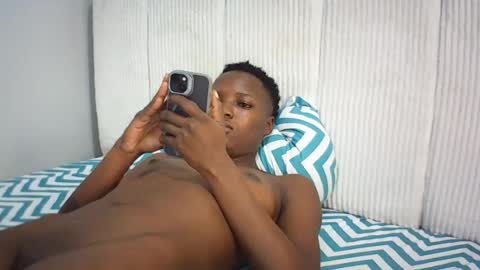 sexy_valll online show from August 10, 4:36 am