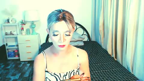 sexy_yllona online show from June 6, 12:00 pm