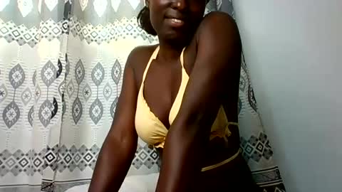 Im Zola online show from August 12, 6:49 am