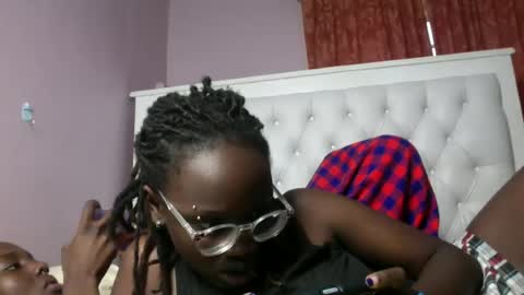 sexyary online show from August 13, 4:48 am