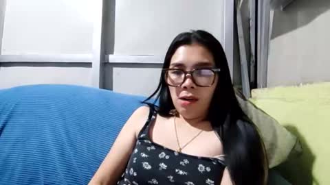 sexyathena29 online show from April 12, 1:34 pm