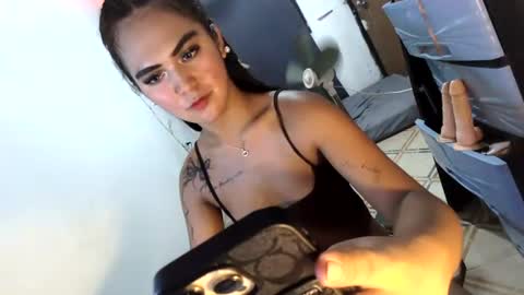 pretty Cheska online show from August 15, 9:46 am
