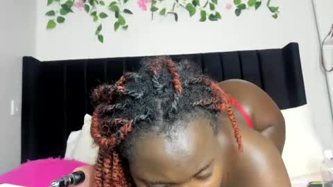 sexydee573065 online show from June 15, 10:24 am
