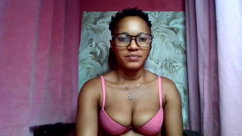 sexydoll32 online show from August 13, 1:52 am