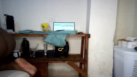 Tee online show from August 13, 11:41 pm