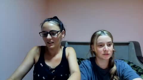 sexyemma09 online show from August 7, 8:20 pm