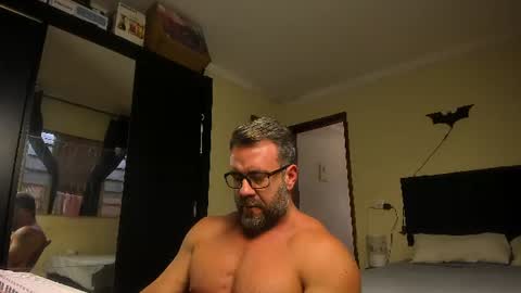 chris online show from August 6, 5:23 pm