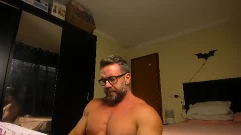 chris online show from August 10, 6:31 pm
