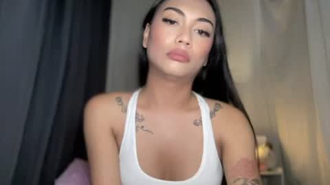 sexygoddessappira online show from June 11, 8:15 pm