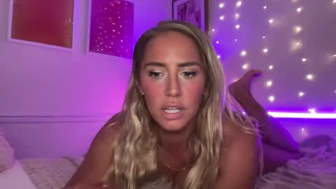 Ashley Love online show from August 11, 4:09 pm