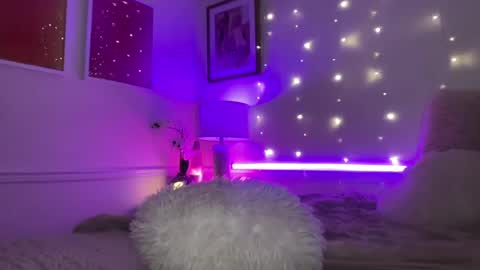 Ashley Love online show from August 14, 9:57 am