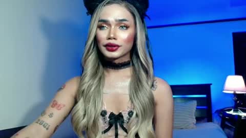 sexyhotbabe18 online show from August 2, 11:33 pm