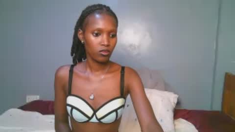 sexyjulie online show from August 4, 3:47 am