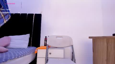 sexylove6901 online show from August 12, 4:04 am