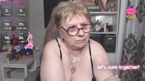 sexylynette4u online show from June 1, 3:26 pm