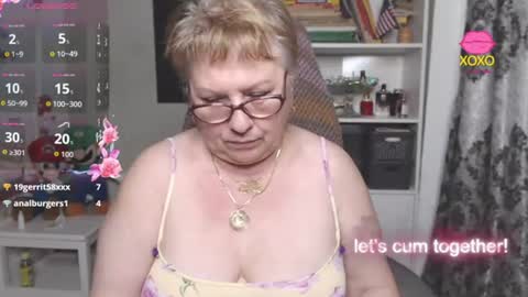 sexylynette4u online show from June 22, 11:44 am