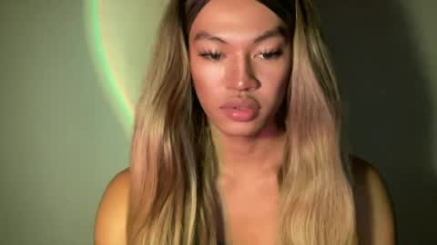 LIEZEL online show from June 24, 9:00 am