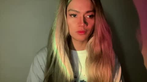 LIEZEL online show from June 24, 11:23 am