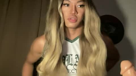LIEZEL online show from June 25, 4:37 am