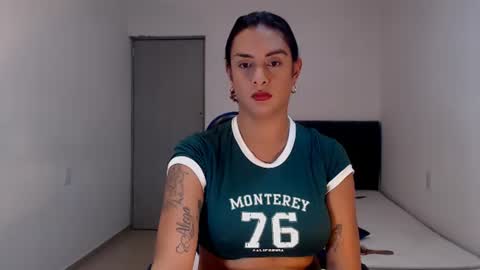 Natalia Duran online show from August 11, 3:30 am