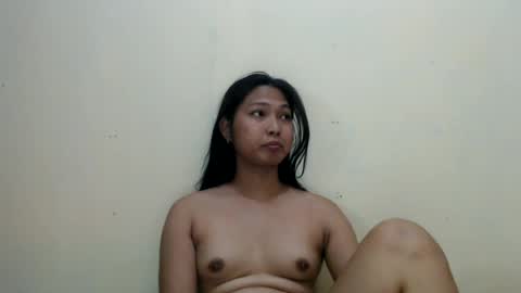 sexypetiteraine online show from August 5, 8:12 am