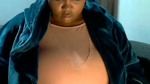 sexyqueenxx96 online show from August 2, 8:05 pm