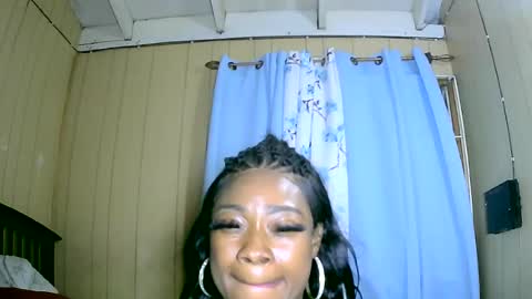 Big tessa400 online show from August 1, 5:46 am