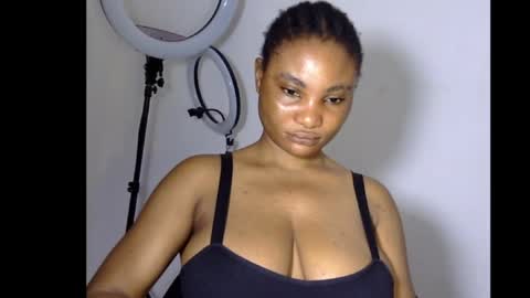 sexyvvy online show from September 4, 3:27 pm