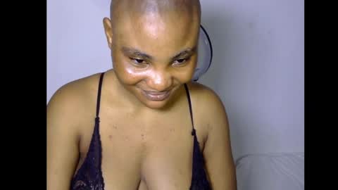 sexyvvy online show from September 5, 9:58 am