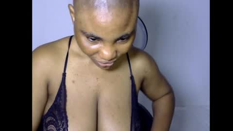 sexyvvy online show from September 5, 11:04 am