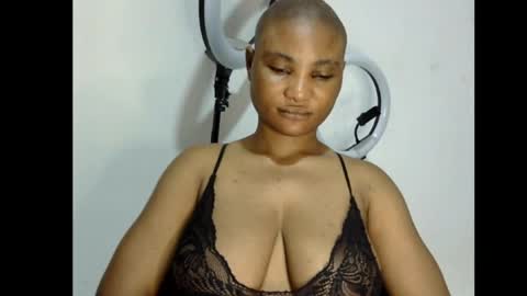 sexyvvy online show from September 7, 7:31 pm