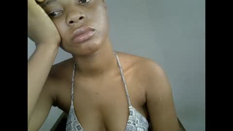 sexyxpeach online show from August 2, 4:52 am