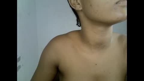 sexyxpeach online show from August 6, 11:04 pm