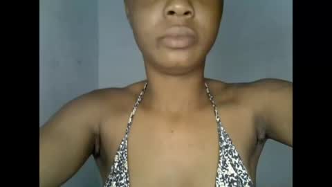 sexyxpeach online show from August 12, 9:28 pm