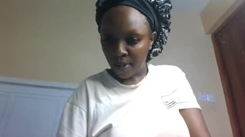 sexyy_mommy0 online show from August 15, 1:59 pm