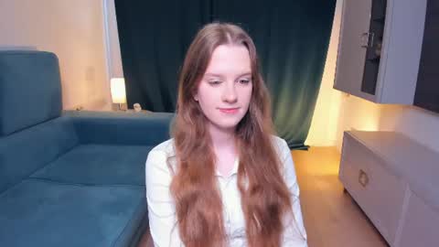 Lola online show from August 11, 7:21 am
