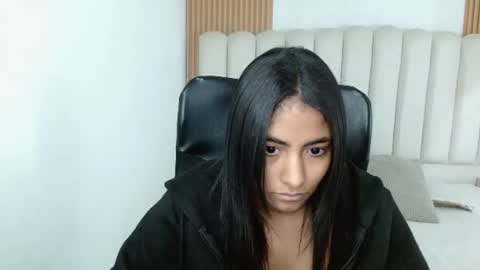 shanelle online show from August 10, 12:17 pm