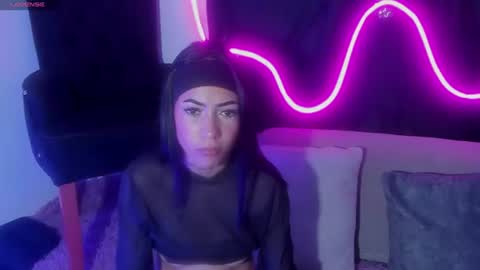 shanel_smith69 online show from July 1, 11:05 pm