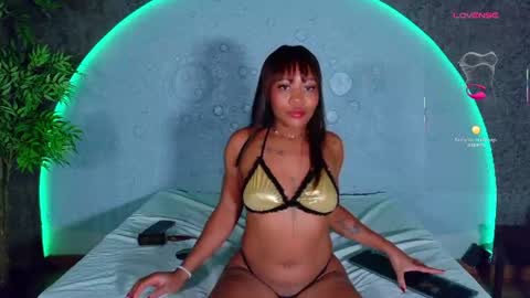 Shanel online show from August 8, 10:43 pm