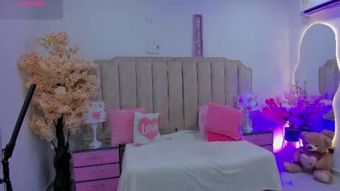 shanel online show from August 1, 4:57 pm