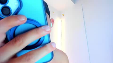 shannelpink_ online show from August 9, 7:20 am