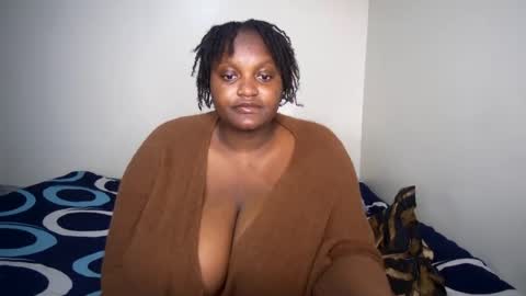 shanny_123 online show from August 13, 12:30 pm