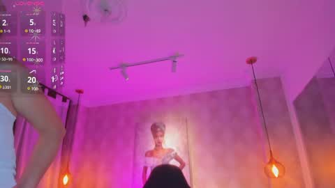 shantalll__ online show from September 5, 11:15 am