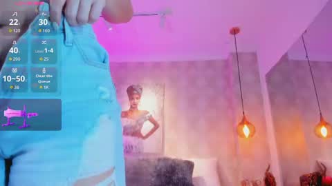 shantalll__ online show from September 5, 3:39 pm