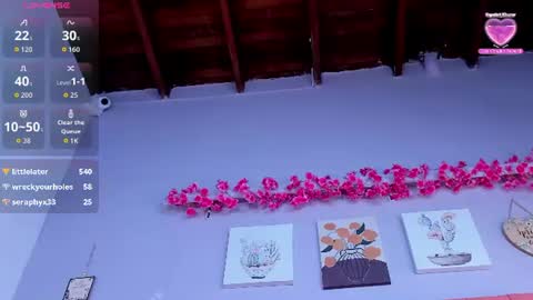 shantallvegga1 online show from September 9, 10:33 pm
