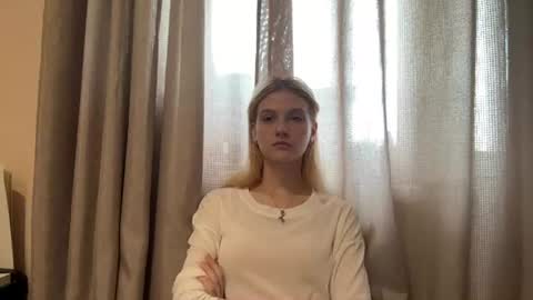 Anne online show from August 6, 8:46 am