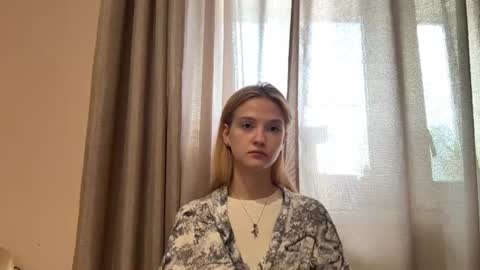Anne online show from August 10, 9:00 am