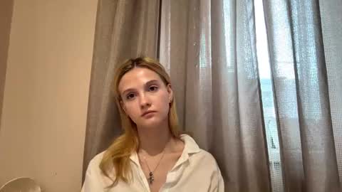 Anne online show from August 11, 1:24 pm