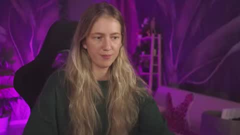 Sharon online show from September 3, 11:19 pm