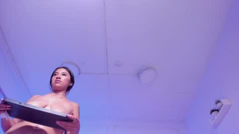 Sharon online show from August 4, 10:40 pm